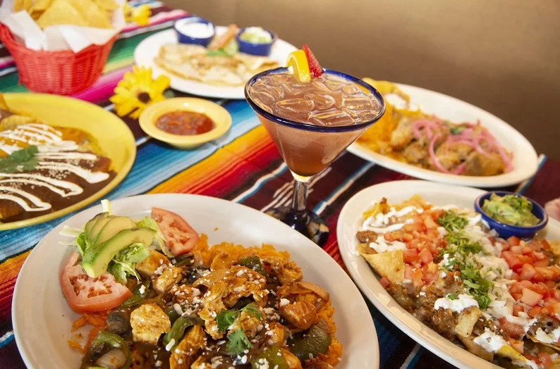 Mellos Mexican Bar & Grill - Mexican restaurant Leominster MA